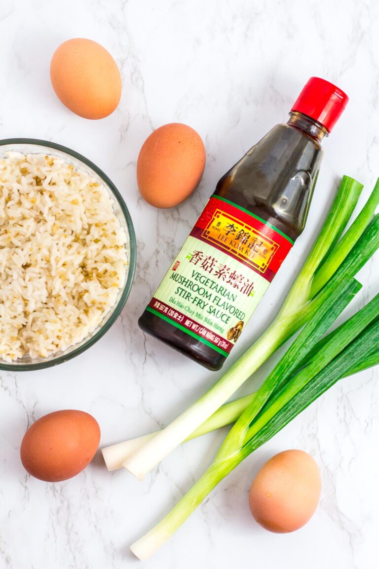 5 Ingredients Easy Egg Fried Rice (Vegetarian) - My Eclectic Bites