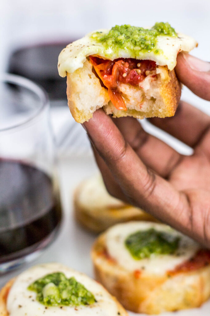 roasted cherry tomato crostini appetizer