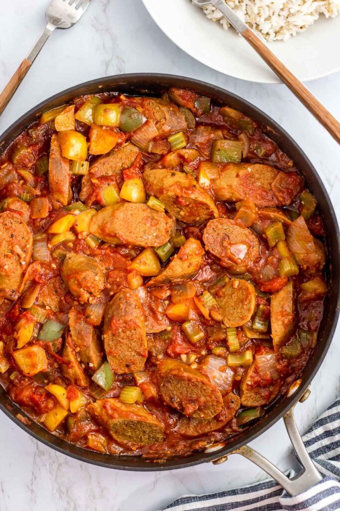 vegan creole sausage cacciatore in the skillet