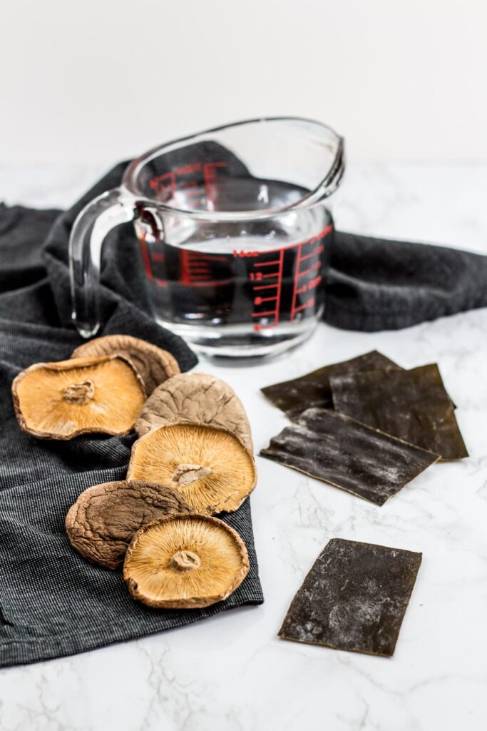 Dried shiitake mushroom and kombu