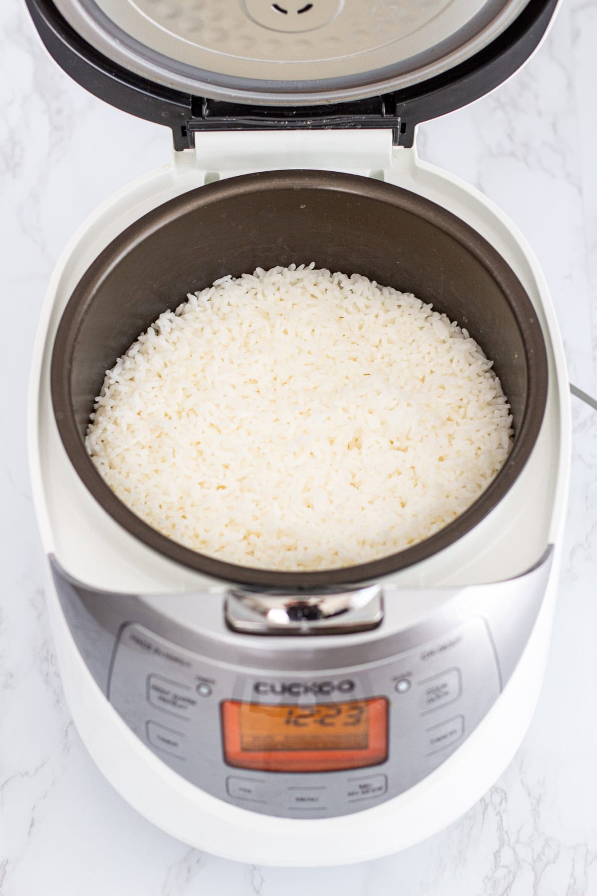 Sushi Rice in a Rice Cooker (Perfect Every Time) - My Eclectic Bites
